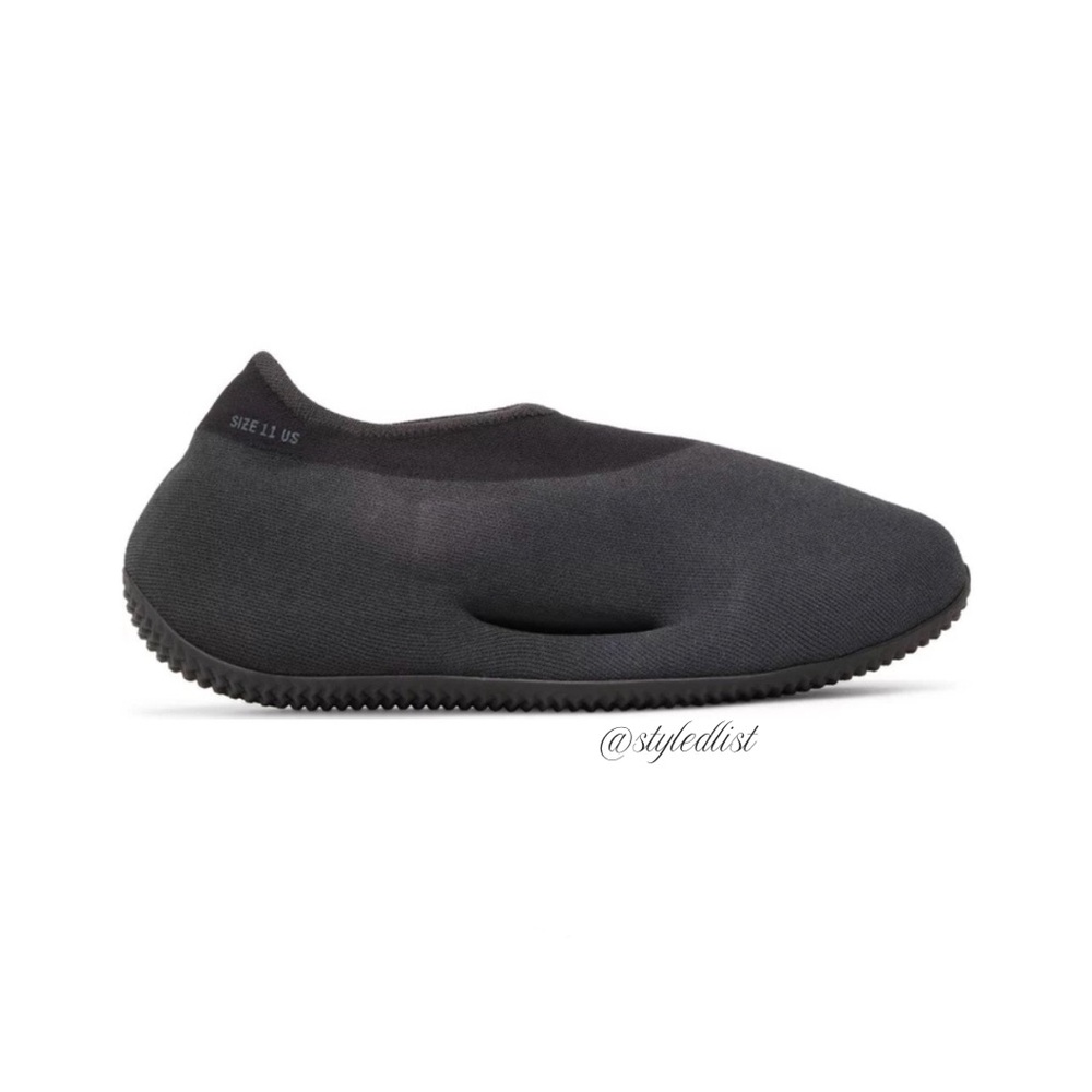 NEW Yeezy Knit Runner Fade Onyx Women’s 36.5 6 1/2 Men’s 4.5 4 1/2 NIB
